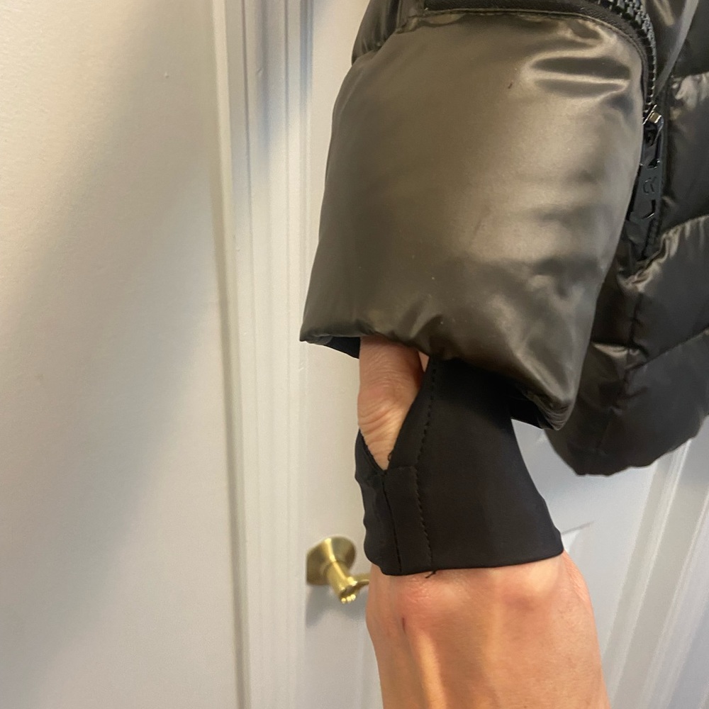 Calvin Klein Performance Puffer Jacket - Picture 4 of 12